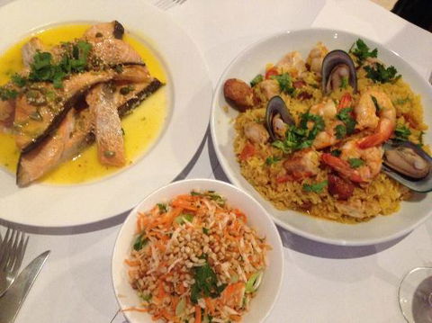 Merry Beach Cafe - Click Find 0