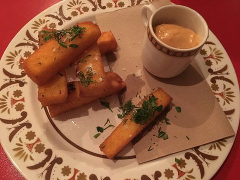 The Union: Cafe, Restaurant, Bar - Click Find 0