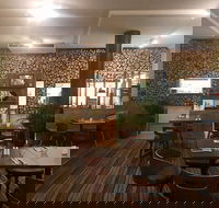Noshtalgia Cafe Restaurant - Click Find