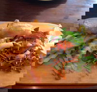 Essen Cafe  Restaurant - Bet 4u