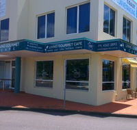 Living Gourmet Cafe - Local Finder