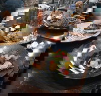 6 Points Cafe - Bridge Guide