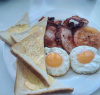 3 Fish Cafe - Click Find