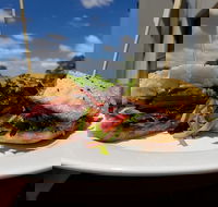 Birdie  Eagle Bistro - Click Find