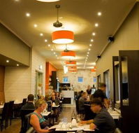 Relish on Addison - Click Find