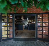 Vine And Tap - Click Find