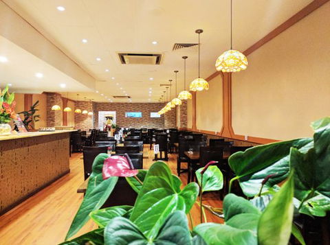 Emperor Asian Restaurant - Bridge Guide 0
