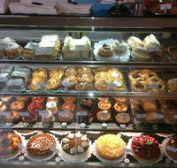 Kuma Pies and Pastries - Click Find