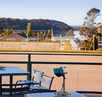 Lake View Grill  Club Dalmeny - Click Find