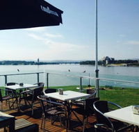 The Deck at Regatta Point - Bet 4u