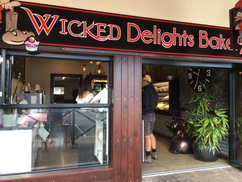 Wicked Delights Bakery - Bet 4u 0