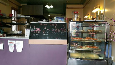 Mal's Pizza Bite - Lawyer Find 0
