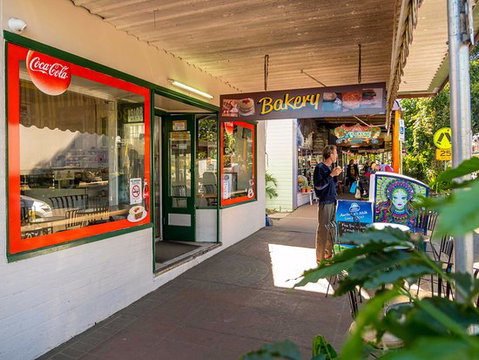 Nimbin Bakery - Click Find 0