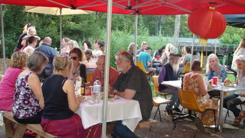 Phoenix Rising Cafe - Click Find 0