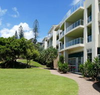 The Beach Bar - Click Find