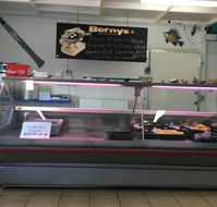 Berny's at Batehaven - Click Find