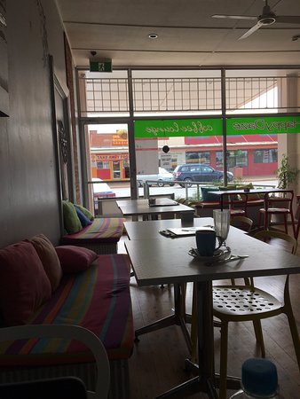 Happy Daze Coffee Lounge - Bet 4u 0