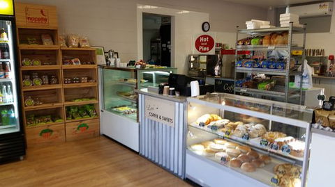Les' Coffee And Sweets - Click Find 0