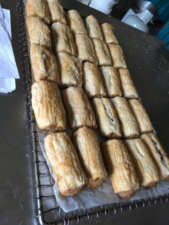 Mogo Bakery Cafe - Click Find 0