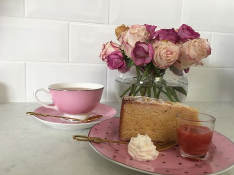 The Little Tea Shop - Click Find 0