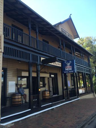 The Royal Hotel - Bridge Guide 0