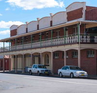The Royal Hotel Restaurant - Bet 4u