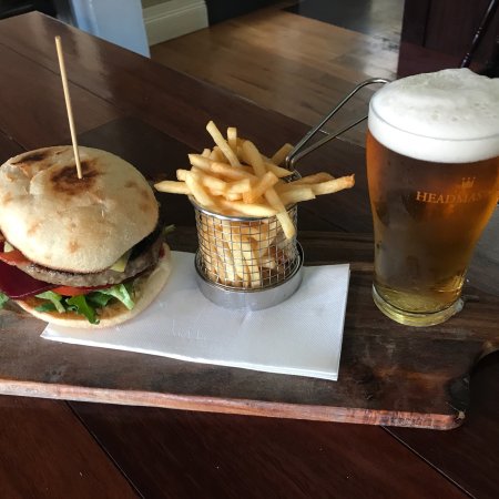 The White Hart Hotel - Bet 4u 0