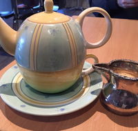 Bellz Cafe - Click Find
