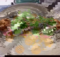 Ricardo's Cafe - Click Find