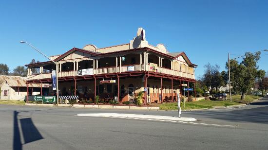 Adelong NSW Click Find