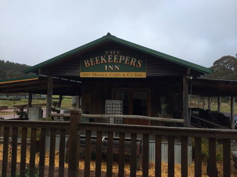 Beekeeper's Inn - Click Find 0