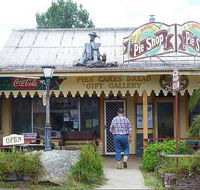 Bemboka Pie Shop - Click Find