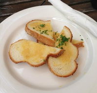 Oaks Brasserie and Yarralumla Gallery - Click Find