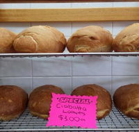 Tank's Bakery - Click Find