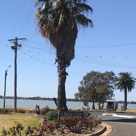 Lake Cargelligo NSW Click Find