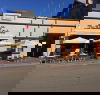 The Roses Cafe - Click Find
