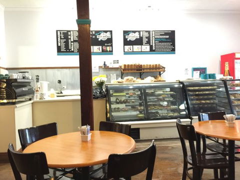 Wee Waa Bakery - Click Find 0