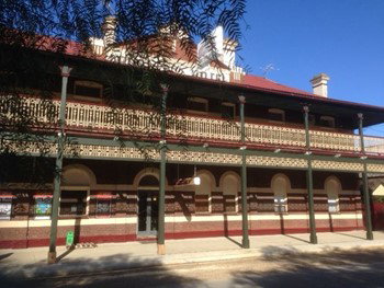 Ariah Park Hotel Dining & Bar - Bet 4u 10