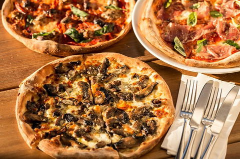Piccolo Pizza - Camp Hill - Bet 4u 0