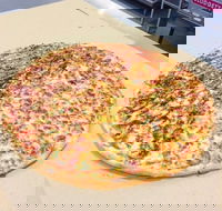 Rocky's Pizza - Bet 4u