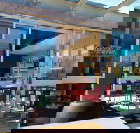 Pete's Upton St. Brasserie - Click Find