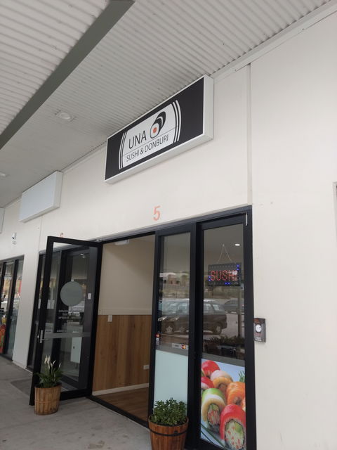 Red Hut Asian Delight - Bridge Guide 0