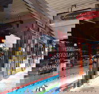 Rooster Rock - Doncaster East