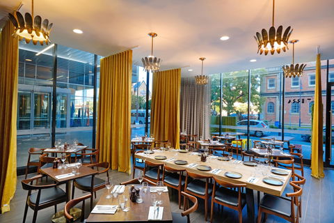 La Tierra Restaurant & Bar - Click Find 0