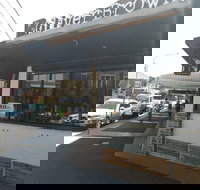 Oliver brown - Click Find