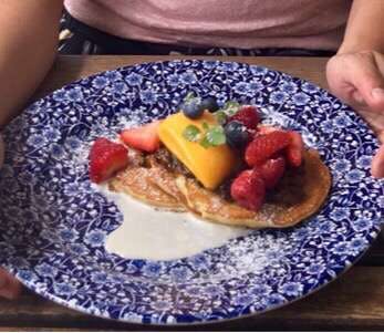 Paper Daisy - Halcyon Hotel - Click Find 0