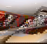 Jade Court Chinese Restaurant - Click Find