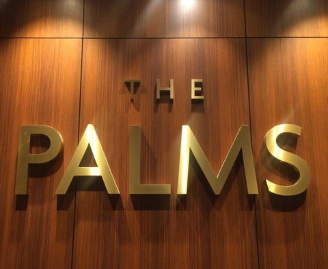 The Palms Hotel - Lawyer Find 0