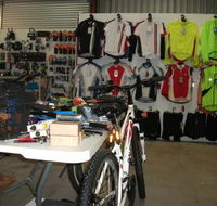 Thompsons Cycleworld - Click Find