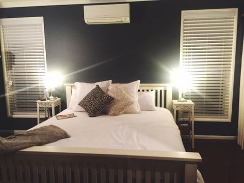 Dodt’s Floorcoverings–Carpet Vinyl Blinds - DBD 3